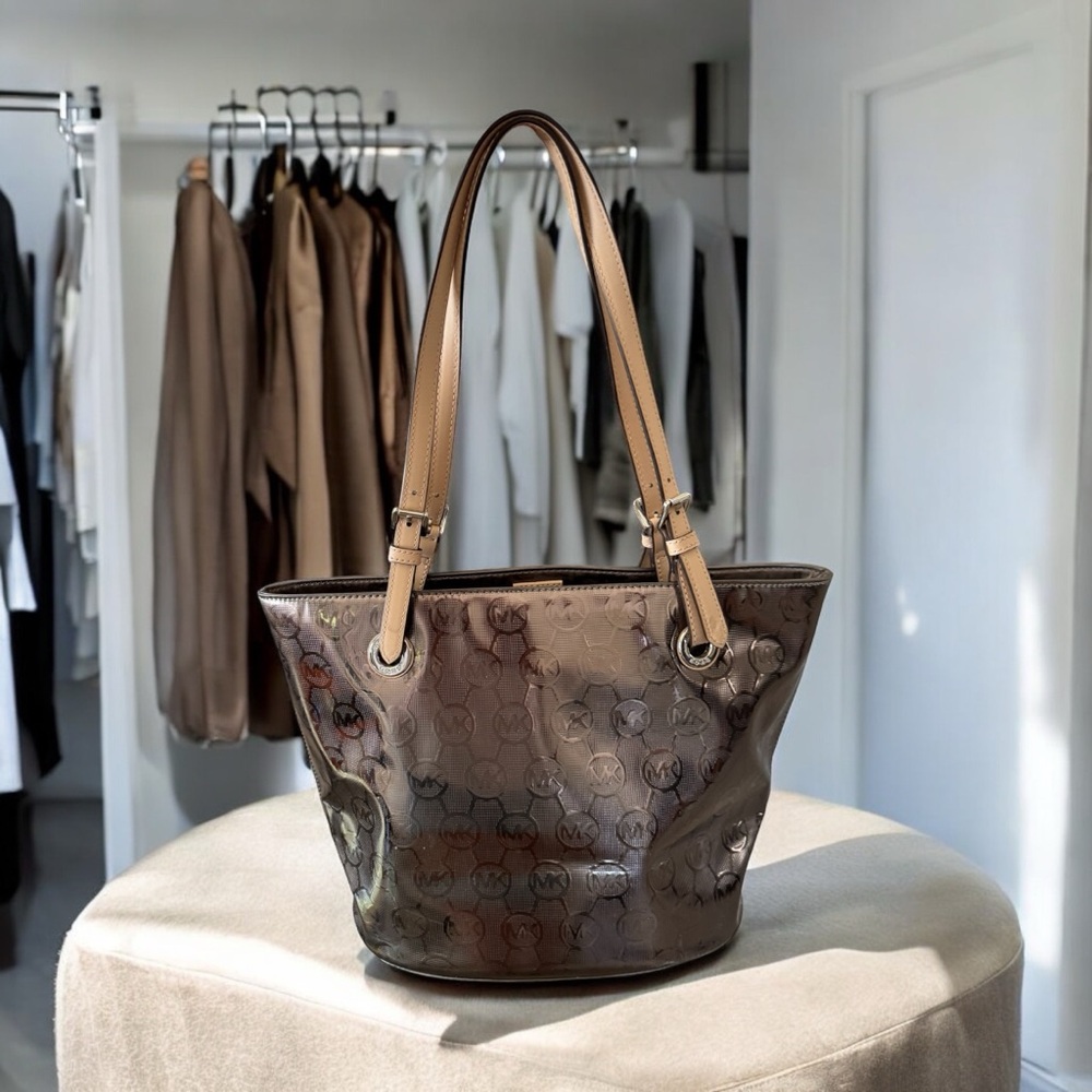 Michael Kors Handbag & Wallet.